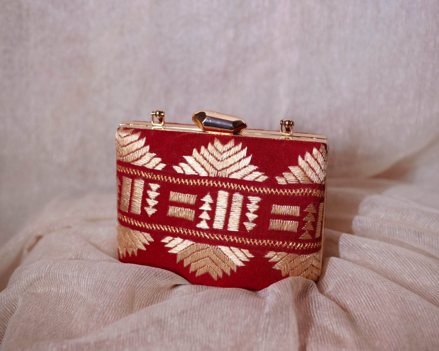 Pulkari Clutch - Pehla purse